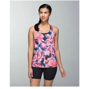 Lululemon floral top